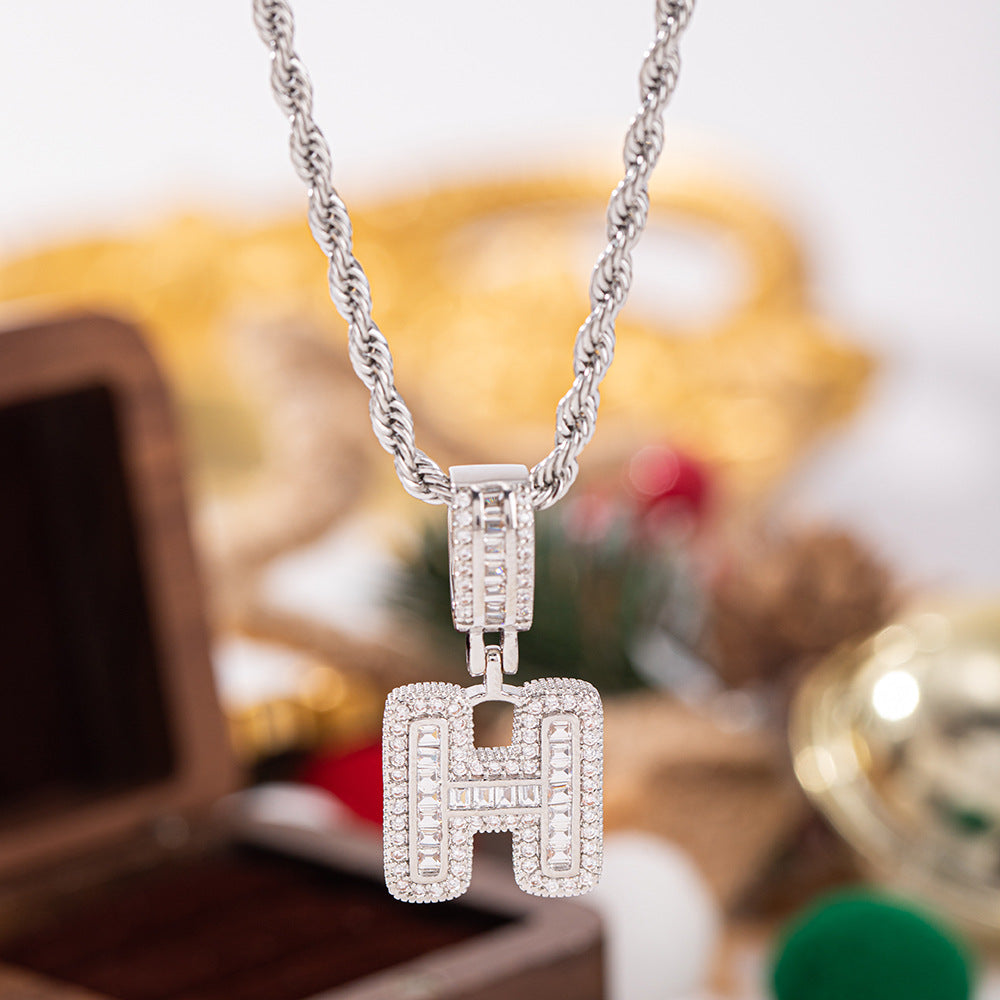Trendy Full-Diamond 26-Letter Pendant Necklace For Women