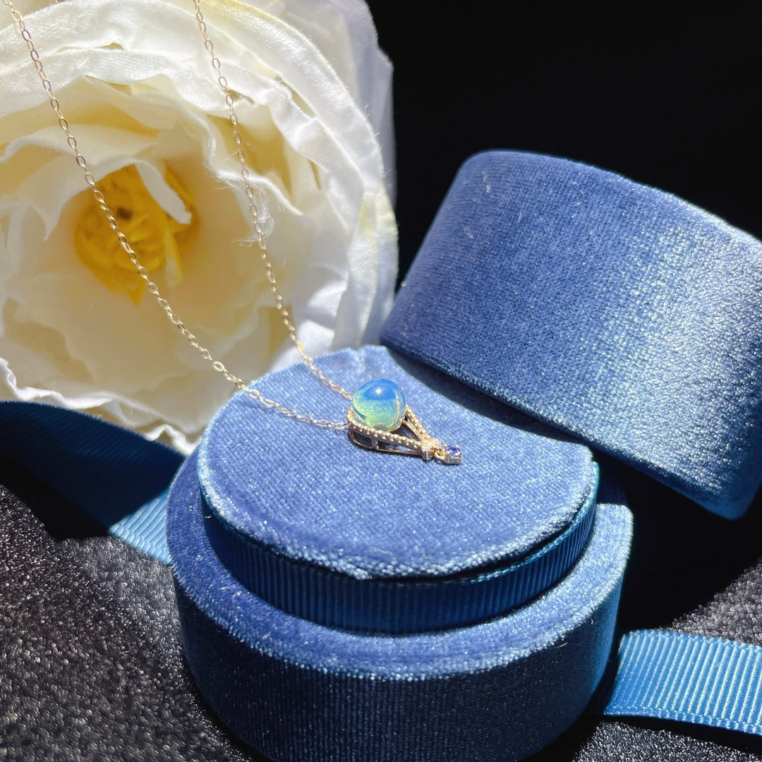 قلادة رائعة من الذهب الدومينيكاني من الكهرمان الأزرق عيار 18 قيراط - مجوهرات لأيام نابضة بالحياة