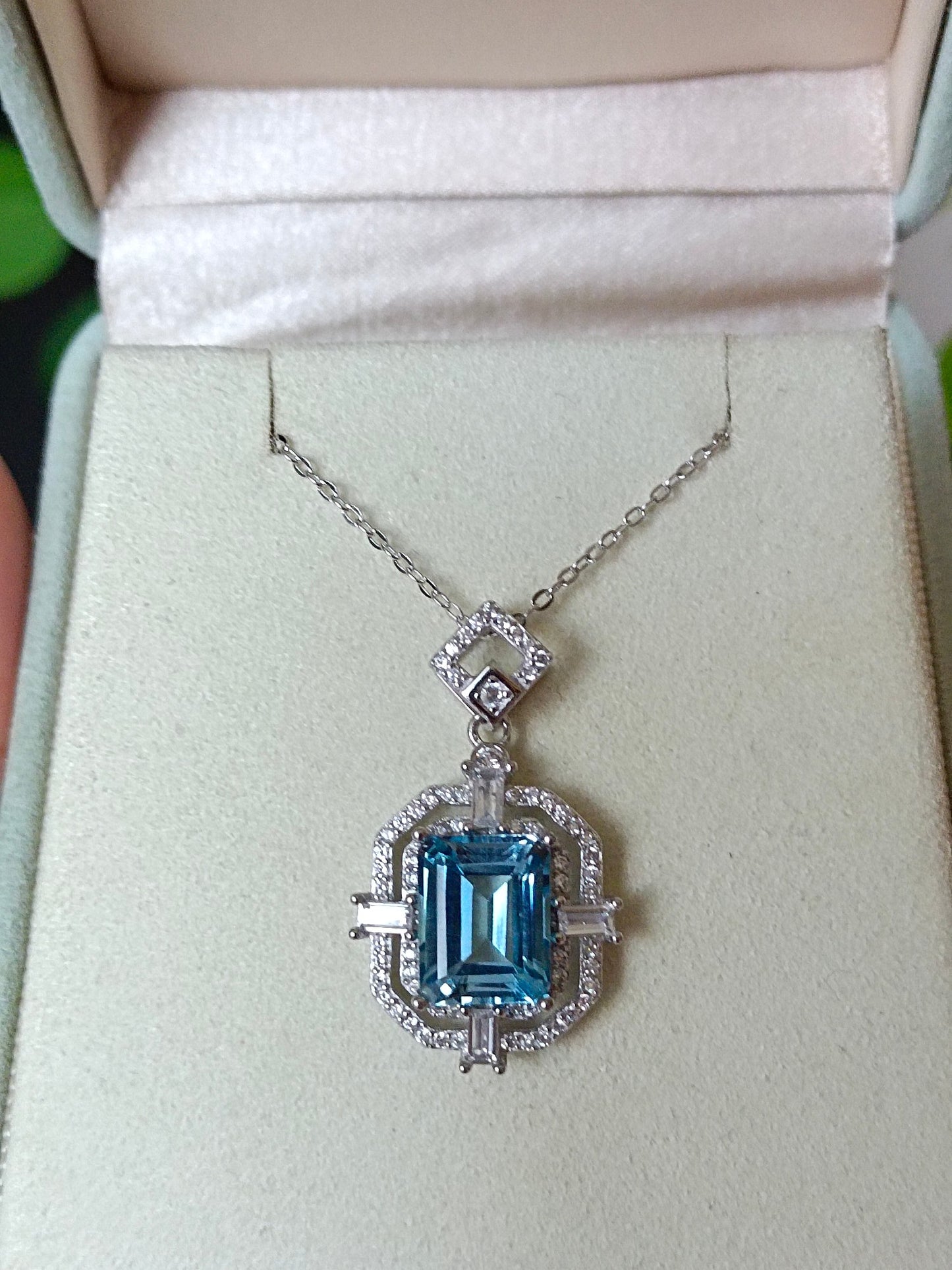 Natural Topaz Square Pendant Jewelry - A Symbol of Loyalty and Friendship