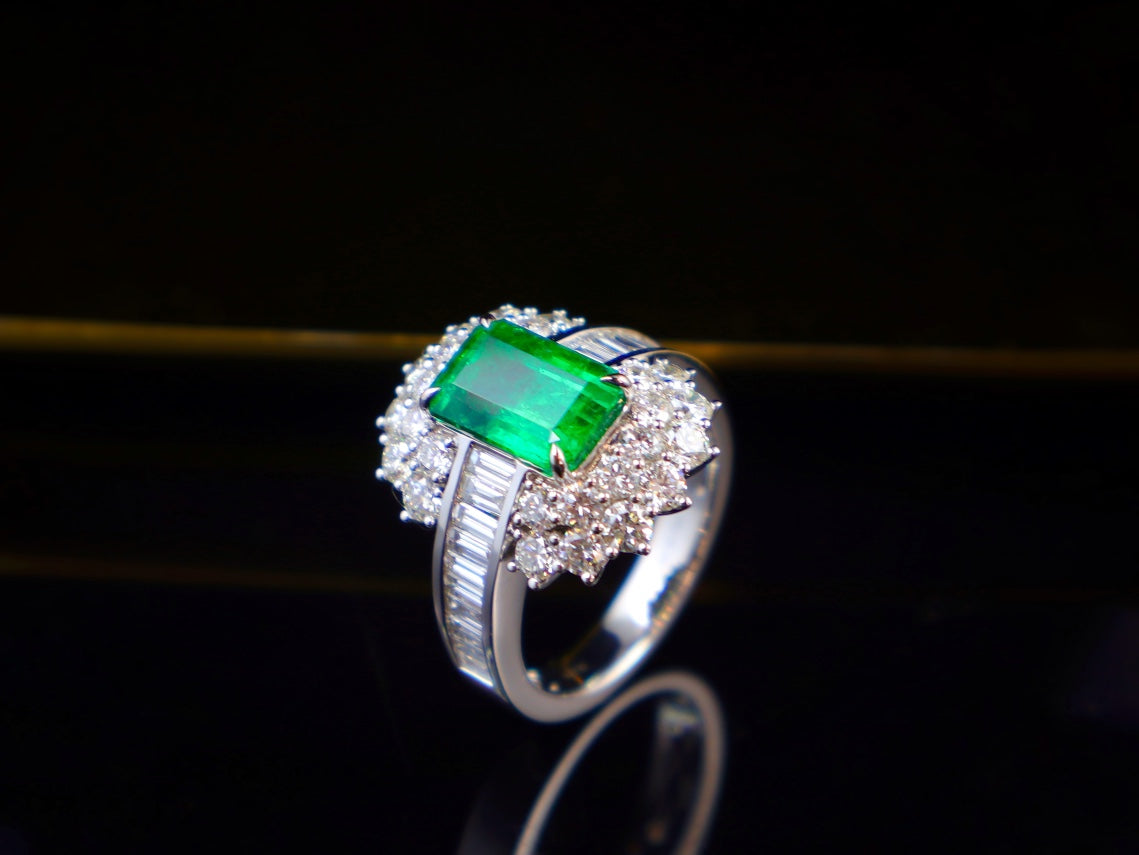 Anello con smeraldo - Gioiello di alta qualità con certificato GIA