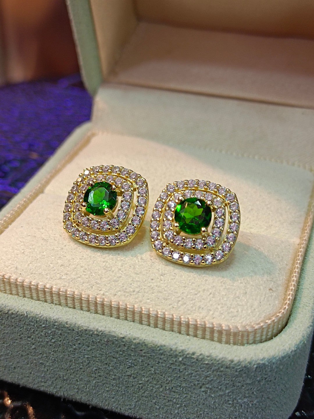 Luxurious Natural Diopside Earrings in Vintage Gilded Style - Jewelry for Grace and Fortune