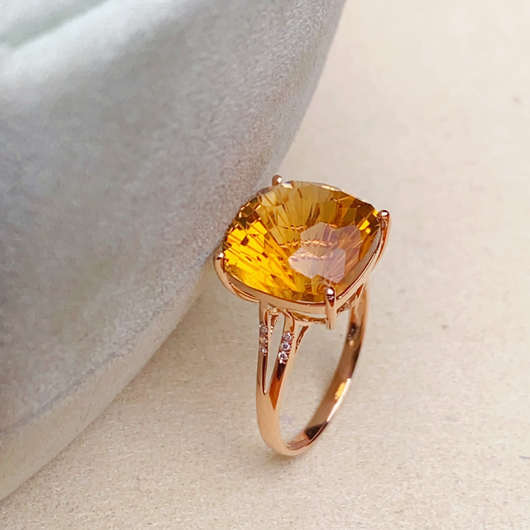 Glorioso anillo de citrino amarillo: una joya impresionante