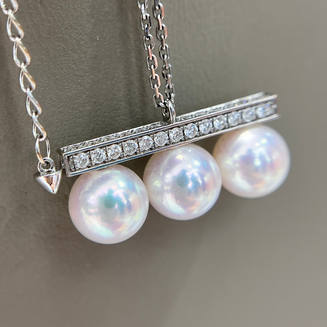 Luxury 18K Gold Diamond & 8-8.5mm Akoya Pearl Jewelry