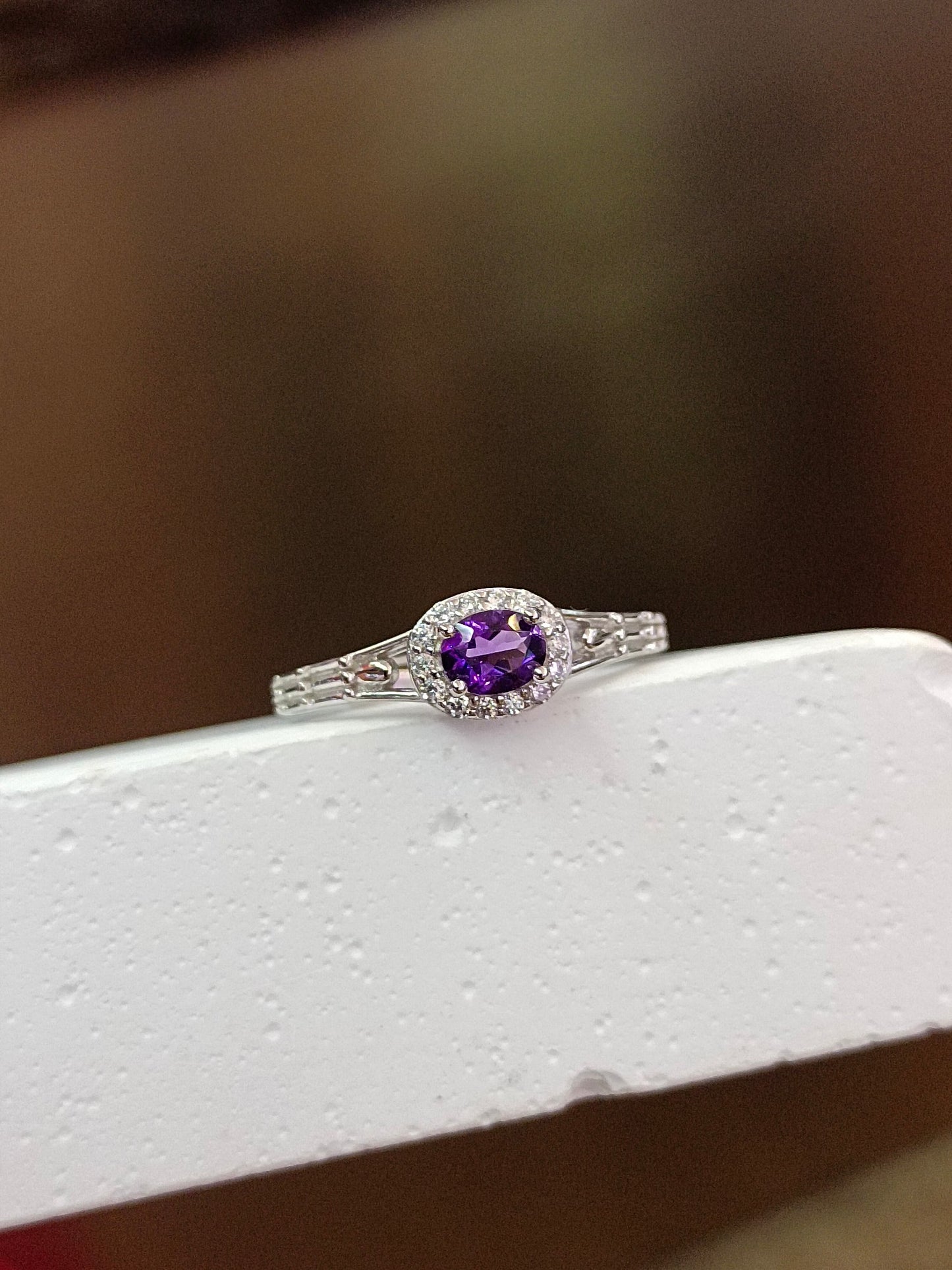 Anillo de amatista exquisito de plata S925 - Joyería para la elegancia