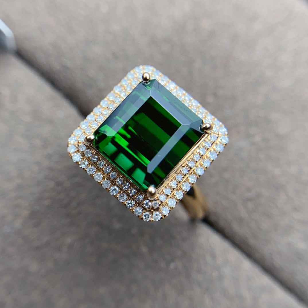 Magnificent Large Chrome Green Tourmaline Ring - Jewelry for Elegance
