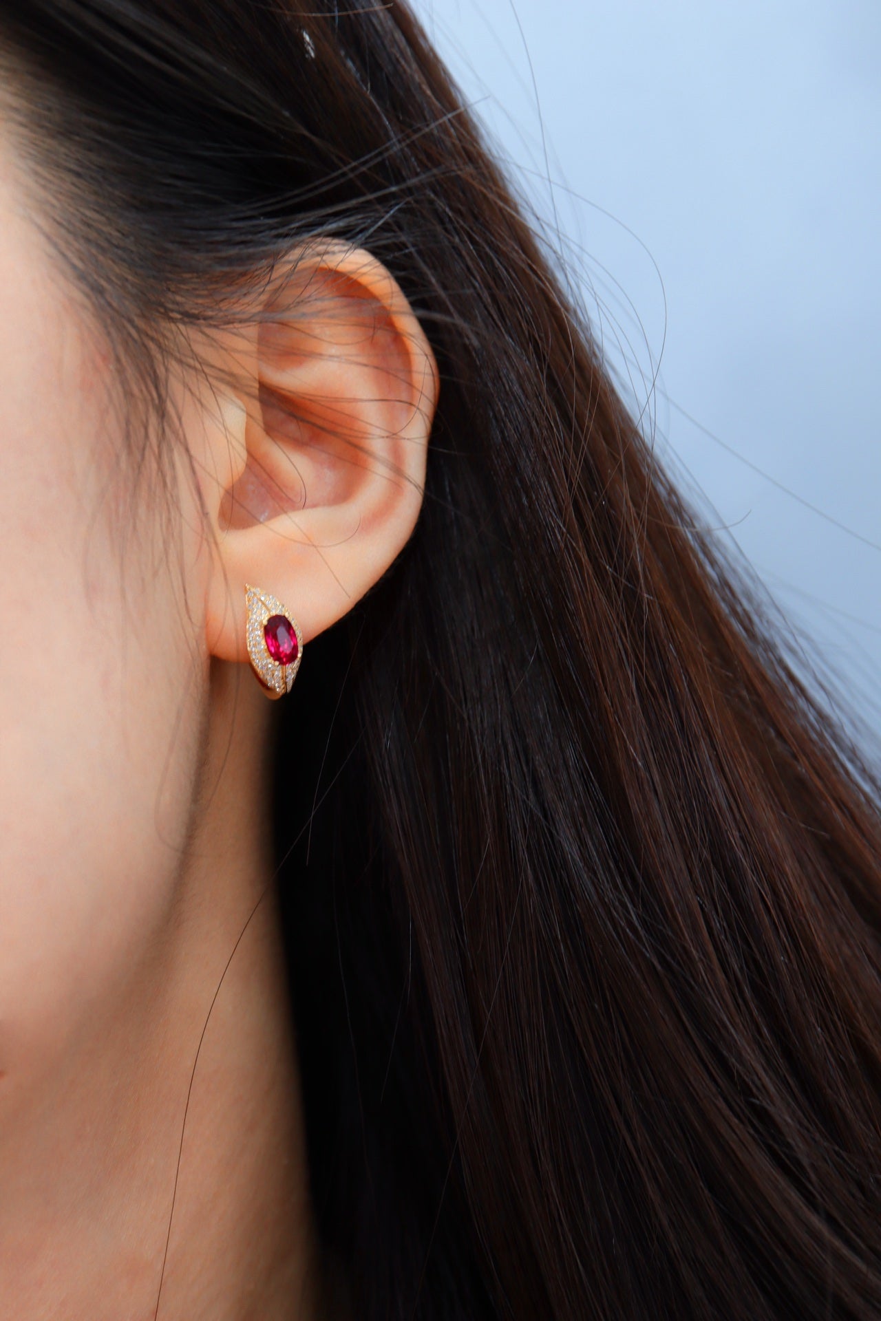 Pendientes Hoja de Rubí Rojo Sangre de Paloma - Joyería Premium