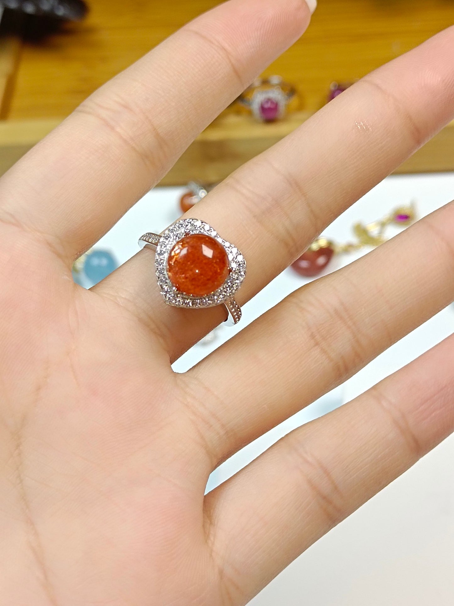 S925 Silver Embedded Golden Sun Ring - Fasjonable minimalistiske smykker for kvinner