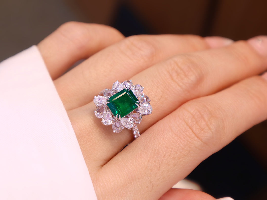 Bijuterii cu smarald - Inel verde de 1,95 ct Watton cu diamante strălucitoare tăiate trandafir