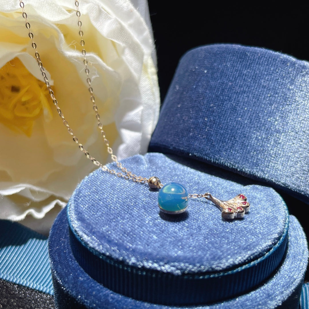 قلادة رائعة من الذهب الدومينيكاني من الكهرمان الأزرق عيار 18 قيراط - مجوهرات فريدة