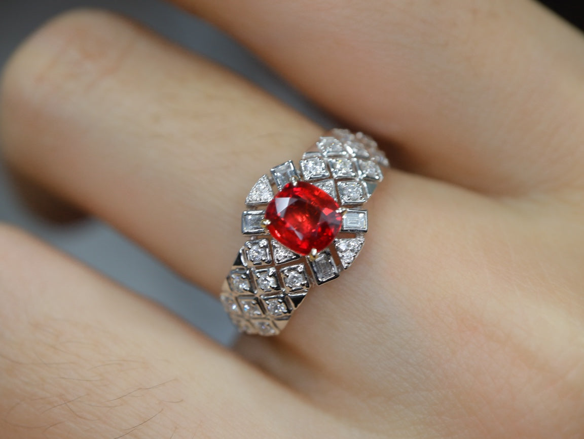 Cincin Ruby Darah Pigeon Antik - Permata Perhiasan Abadi
