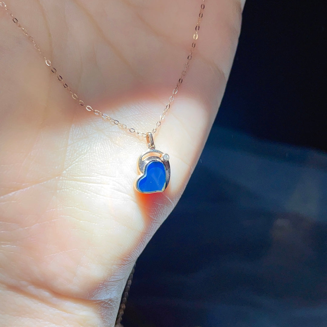 विशेष 18K गोल्ड एंबेडेड डोमिनिकन ब्लू एम्बर पेंडेंट - अद्वितीय आभूषण