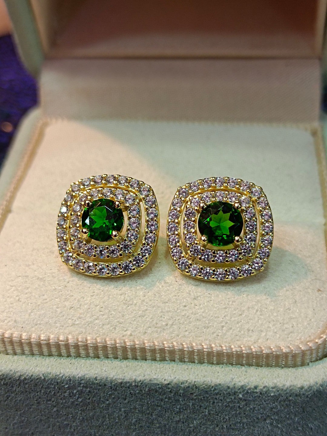 Luxurious Natural Diopside Earrings in Vintage Gilded Style - Jewelry for Grace and Fortune