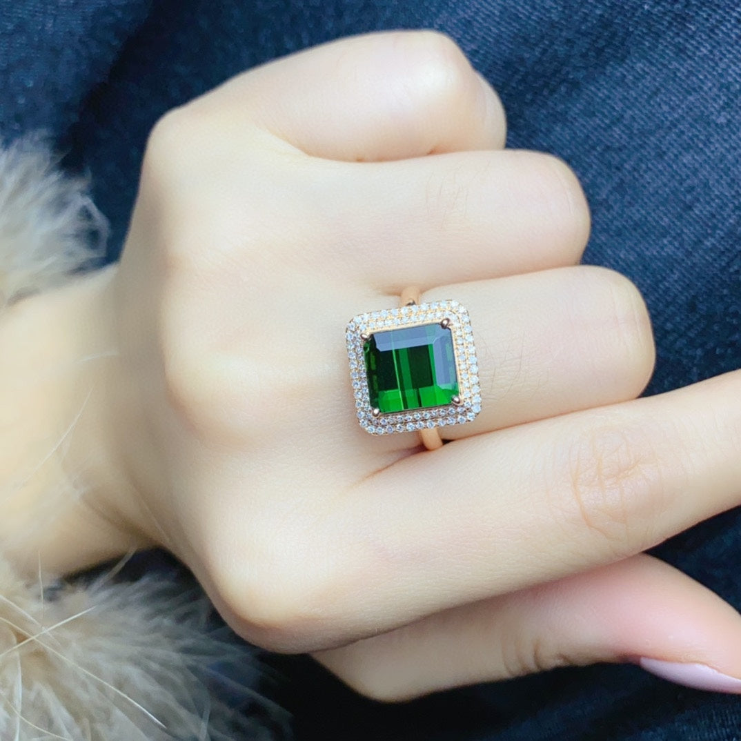 Magnificent Large Chrome Green Tourmaline Ring - Jewelry for Elegance