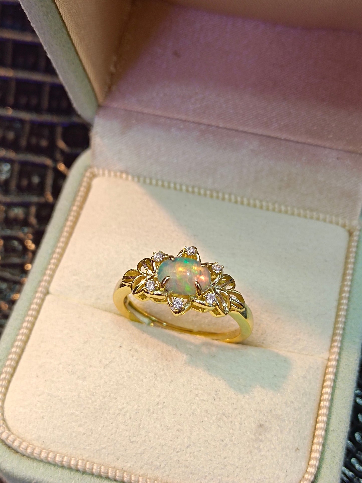 Bague Opale en Argent Sterling S925 - Bijoux Galactiques Captivants