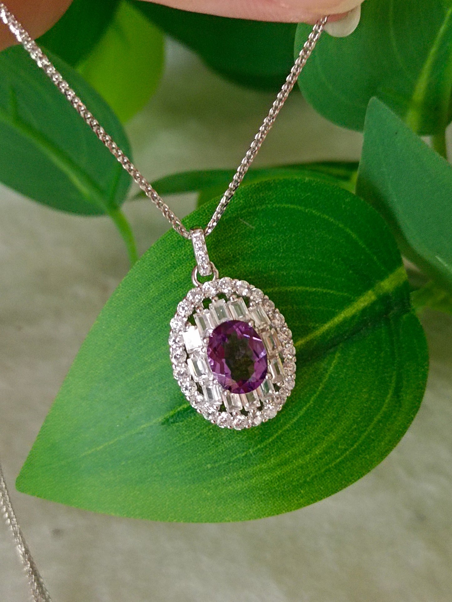 Ciondolo di ametista naturale - Incantevoli gioielli viola
