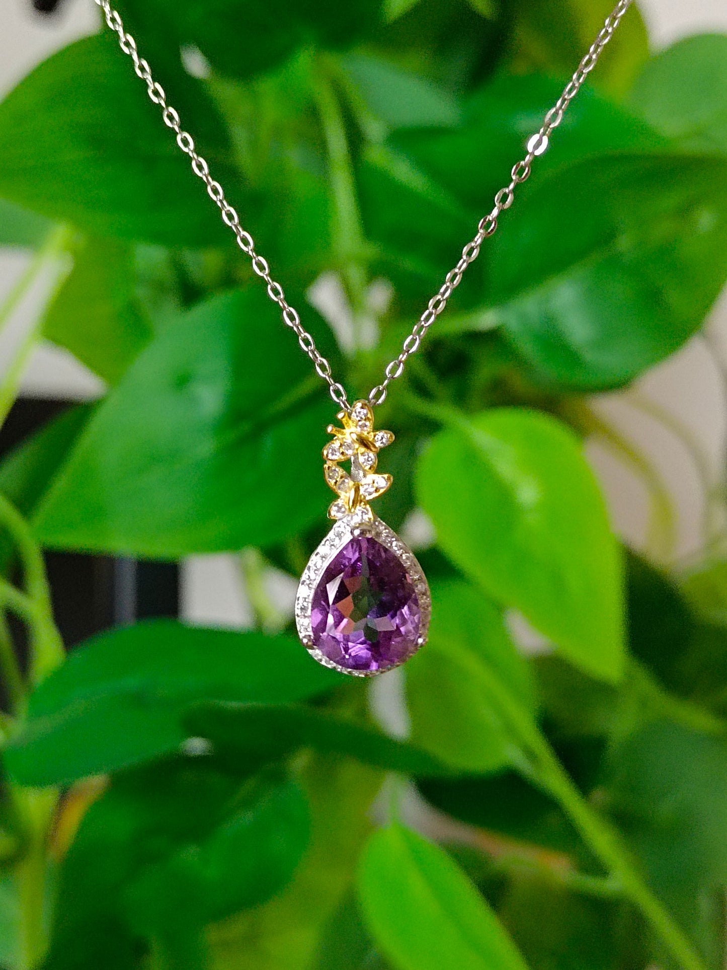 Naturlig Ametyst Drop Pendant - Elegante smykker for Graceful You