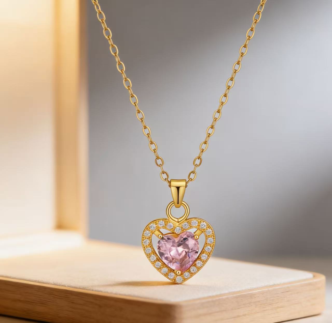Heart Shaped Zircon Necklace Pendant Fashion Jewelry