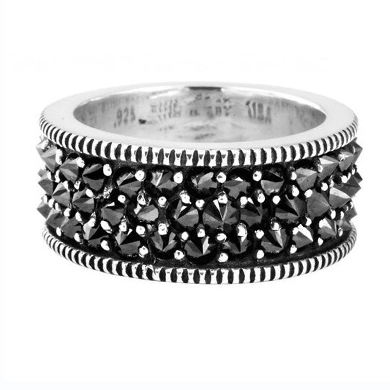 Retro Black Zirconia Inlaid Diamond Exaggerated And Stylish Ring