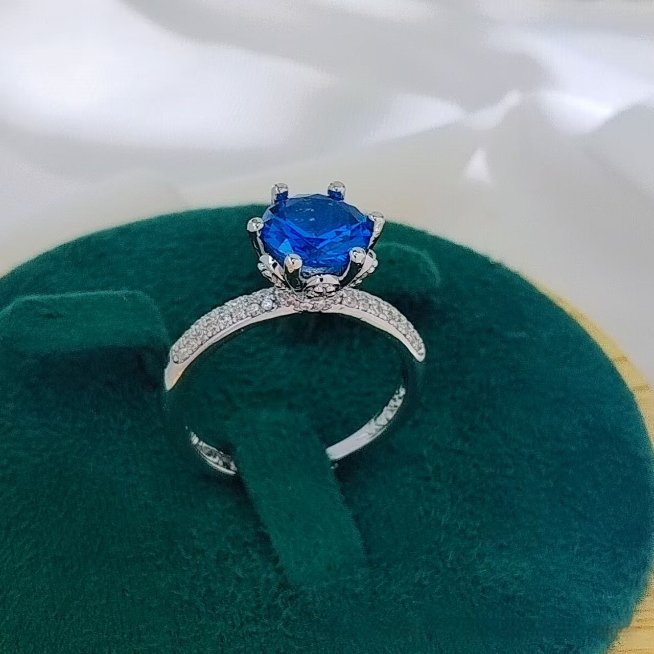 Round Cultured Pigeon Blood Red Ruby Open Ring Women's Fashion