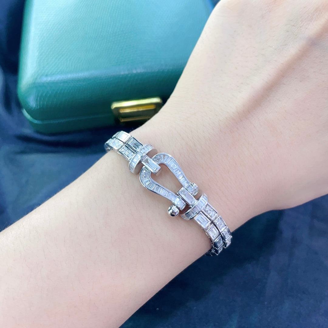 Diamond and Pearl T-bar Bracelet - Exquisite Jewelry Piece - White Diamond Bracelet