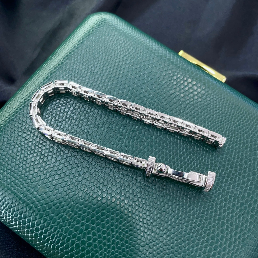Diamond and Pearl T-bar Bracelet - Exquisite Jewelry Piece - White Diamond Bracelet