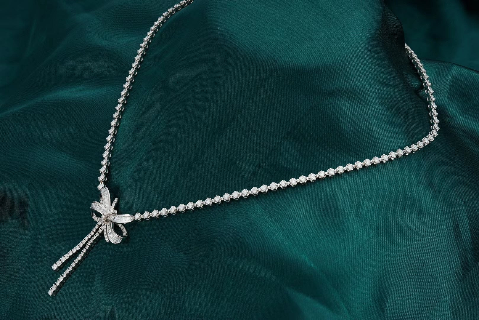 Diamond Bowknot Pendant Necklace - Exquisite Jewelry Piece - White Diamond Necklace