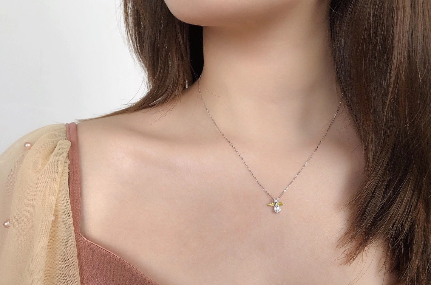 Diamond Snowman Pendant - Luxurious Jewelry Piece - Yellow Diamond Pendant