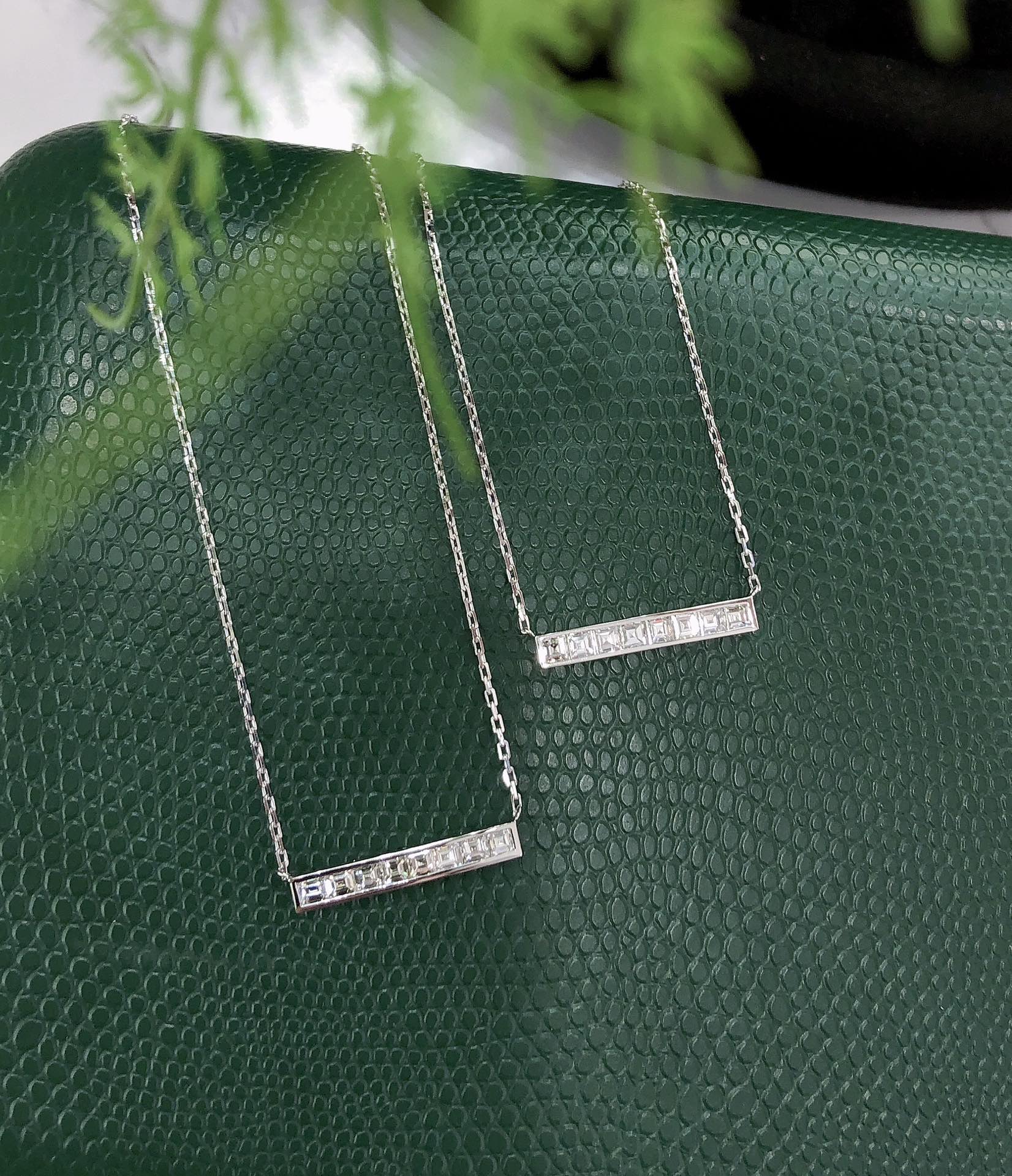Diamond Solo Chain Pendant - Premium Jewelry Piece - White Diamond Pendant