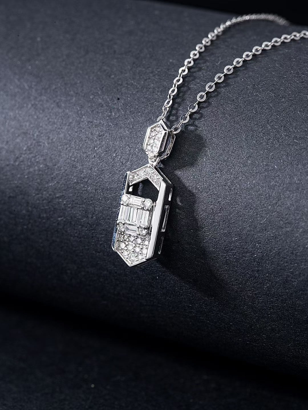 Diamond T-Shape Rhombus Pendant Jewelry - White Diamond Pendant