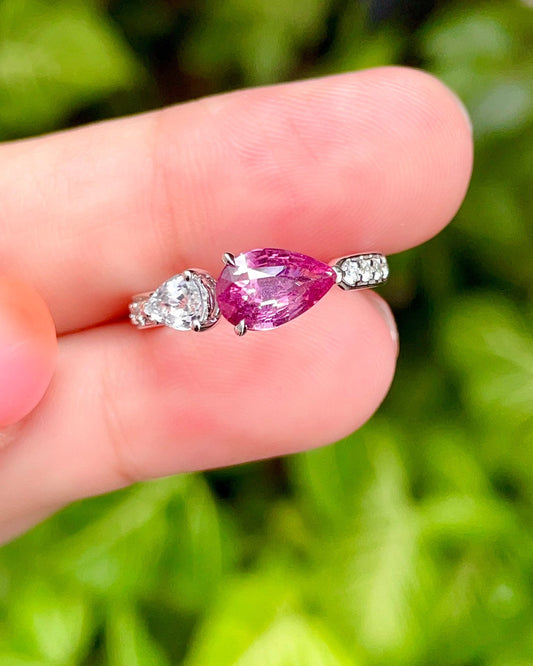 Enchanting Pink-Purple and Blue Sapphire Ring in 18k Gold | Jewelry Treasure Jeweler.Jewelry