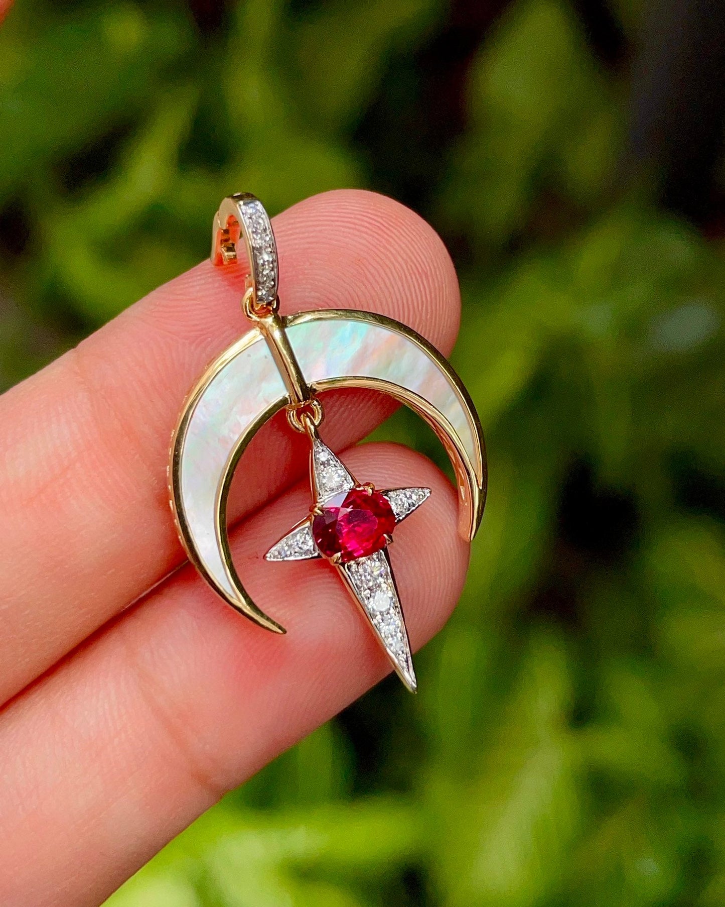 Exquisite Jewelry: Star and Moon Accompany Pendant with Pigeon's Blood Red Ruby Jeweler.Jewelry