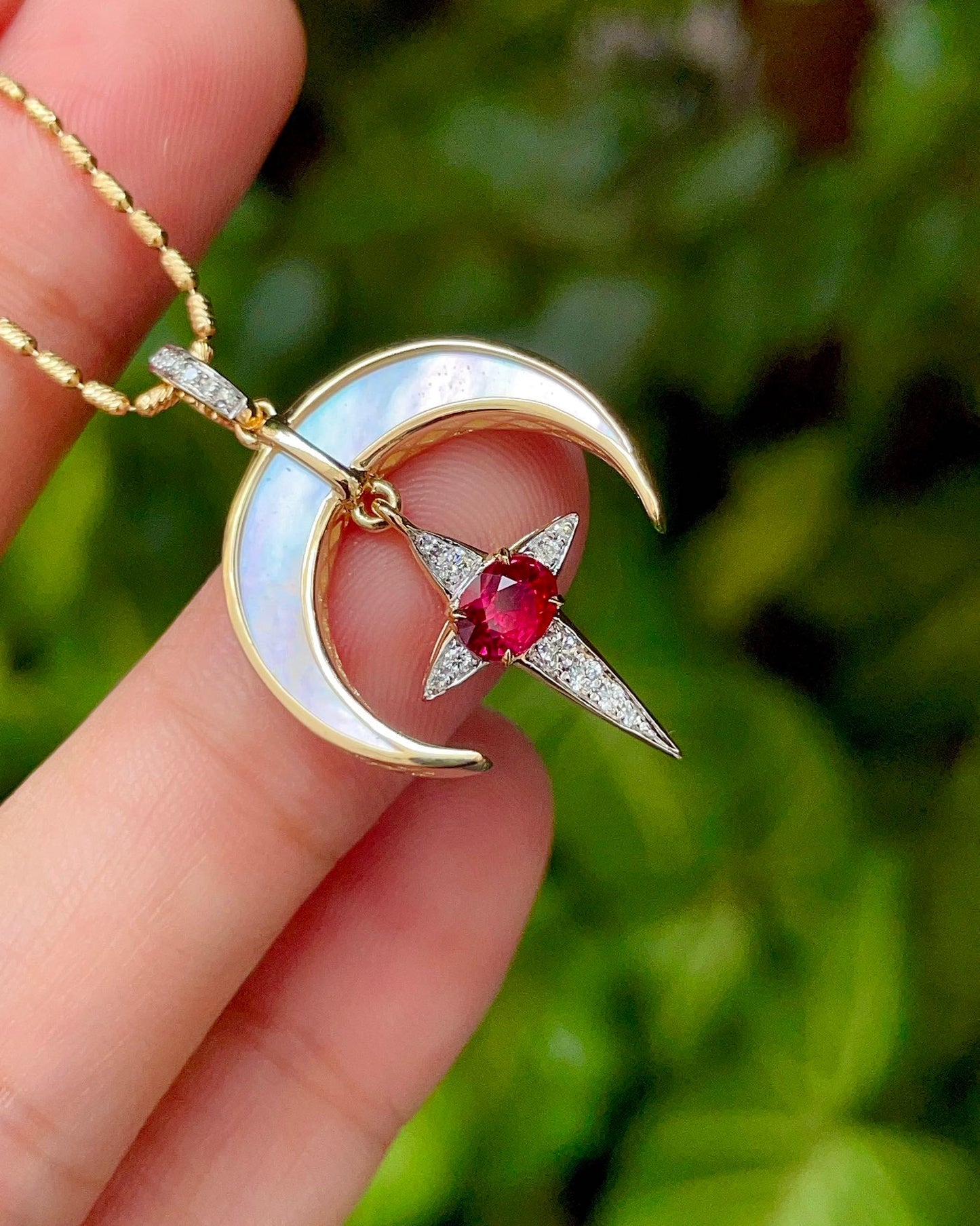 Exquisite Jewelry: Star and Moon Accompany Pendant with Pigeon's Blood Red Ruby Jeweler.Jewelry