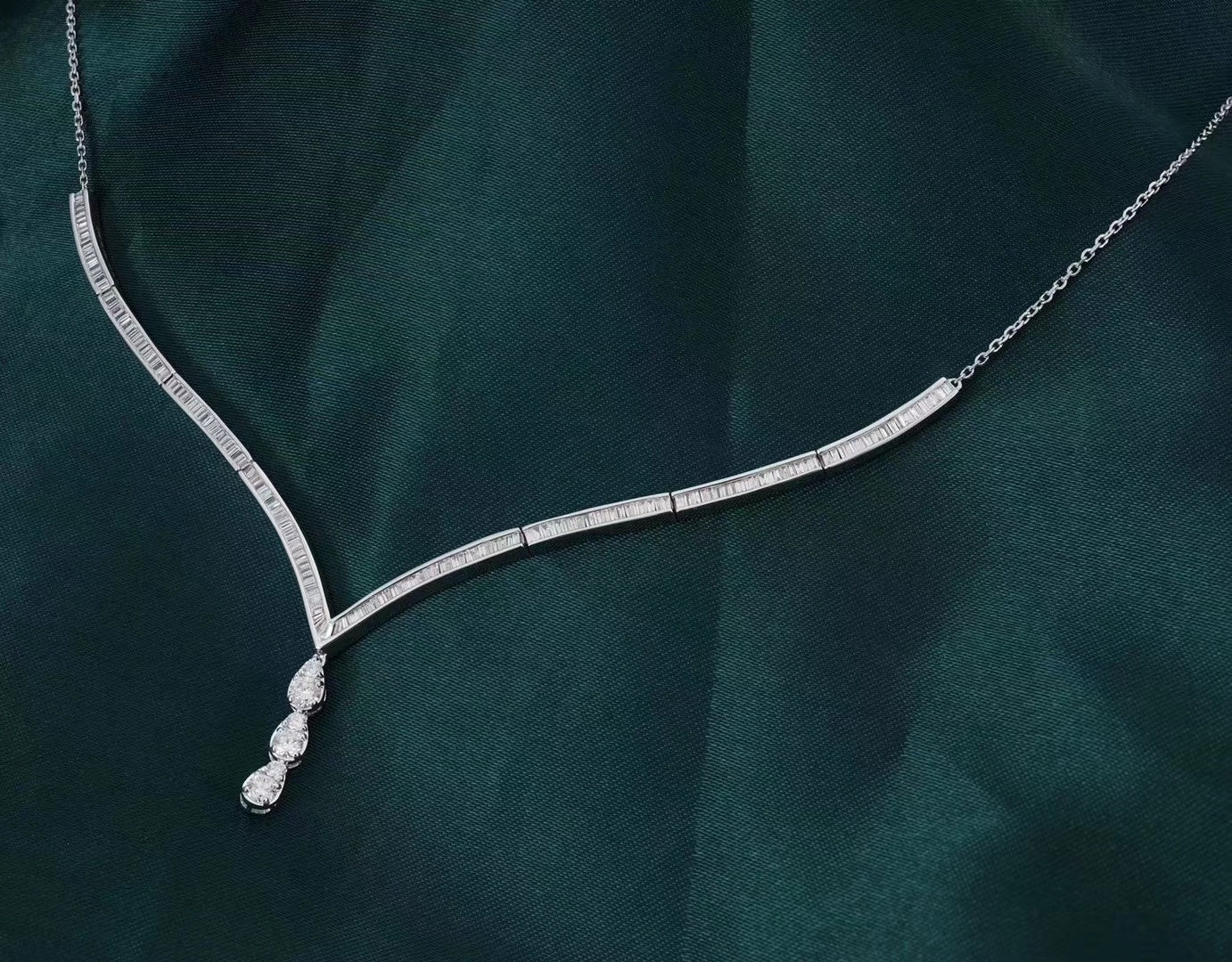 Seagull Pendant Necklace - Elegant Jewelry Piece - White Diamond Necklace